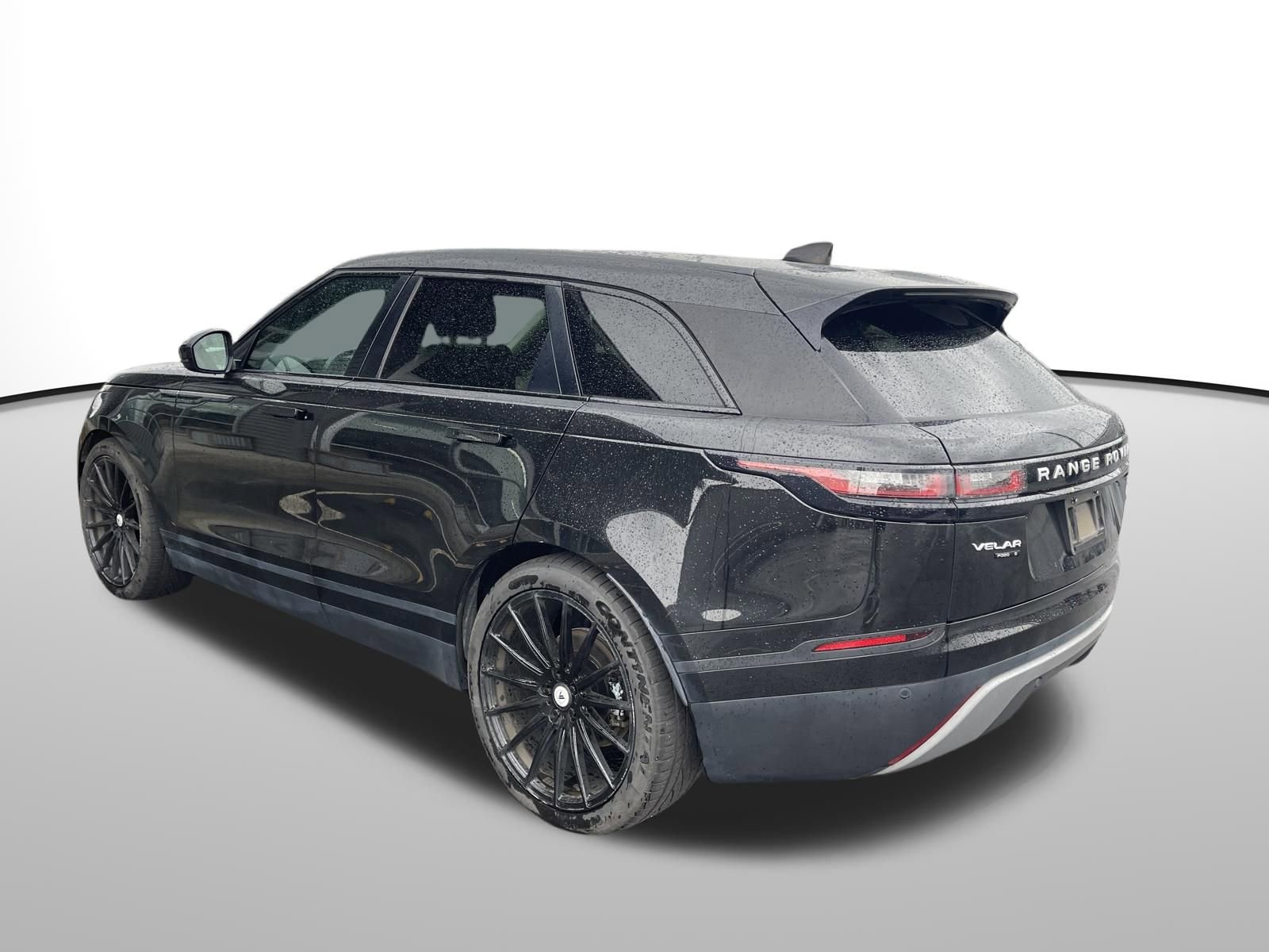 Used 2018 Land Rover Range Rover Velar S image 9