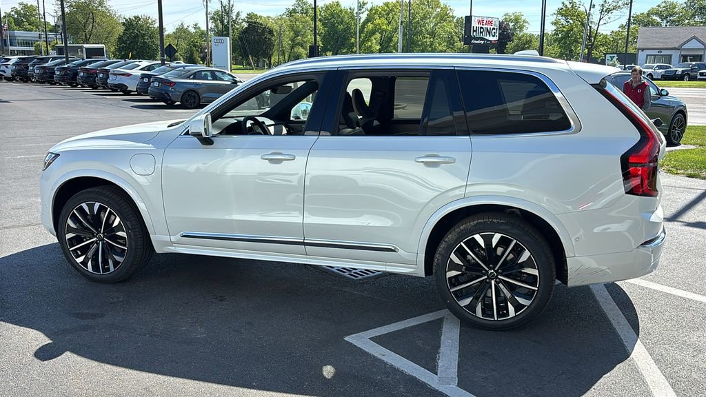 New 2026 Volvo XC90 T8 Ultra AWD/4WD image 3