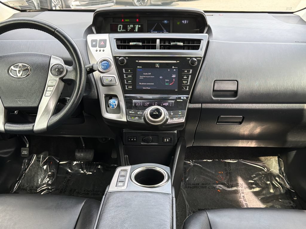 Used 2015 Toyota Prius V Five w/ Advanced Technology Package FWD image 14