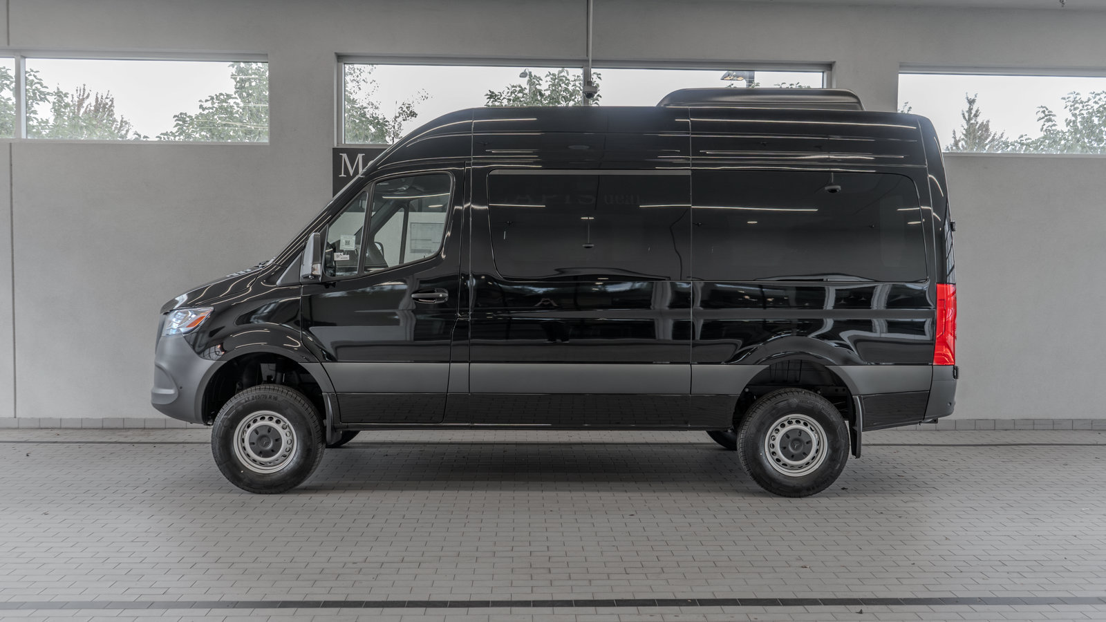 New 2026 Mercedes-Benz Sprinter 2500 image 2