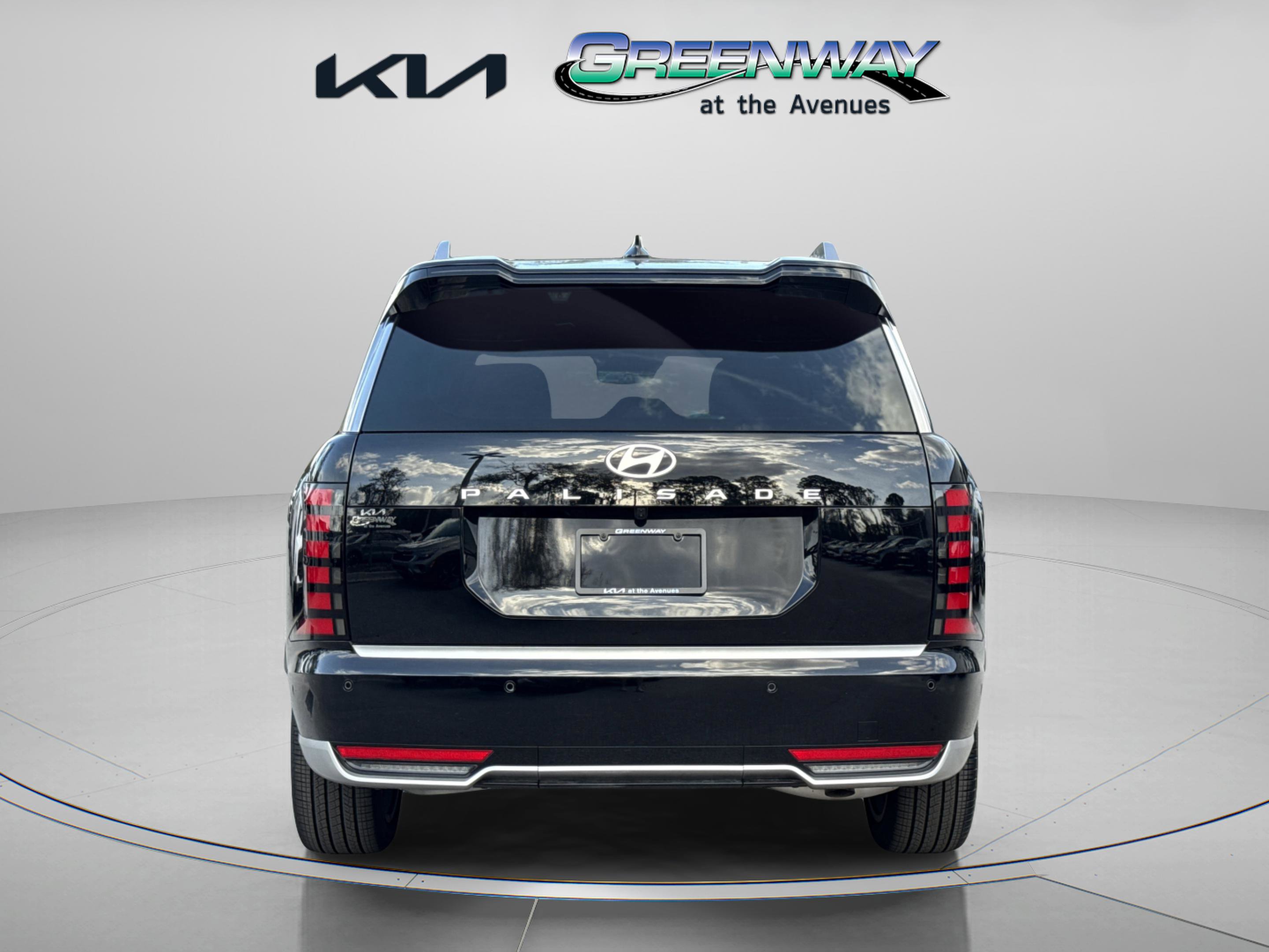 Used 2026 Hyundai Palisade Calligraphy image 7