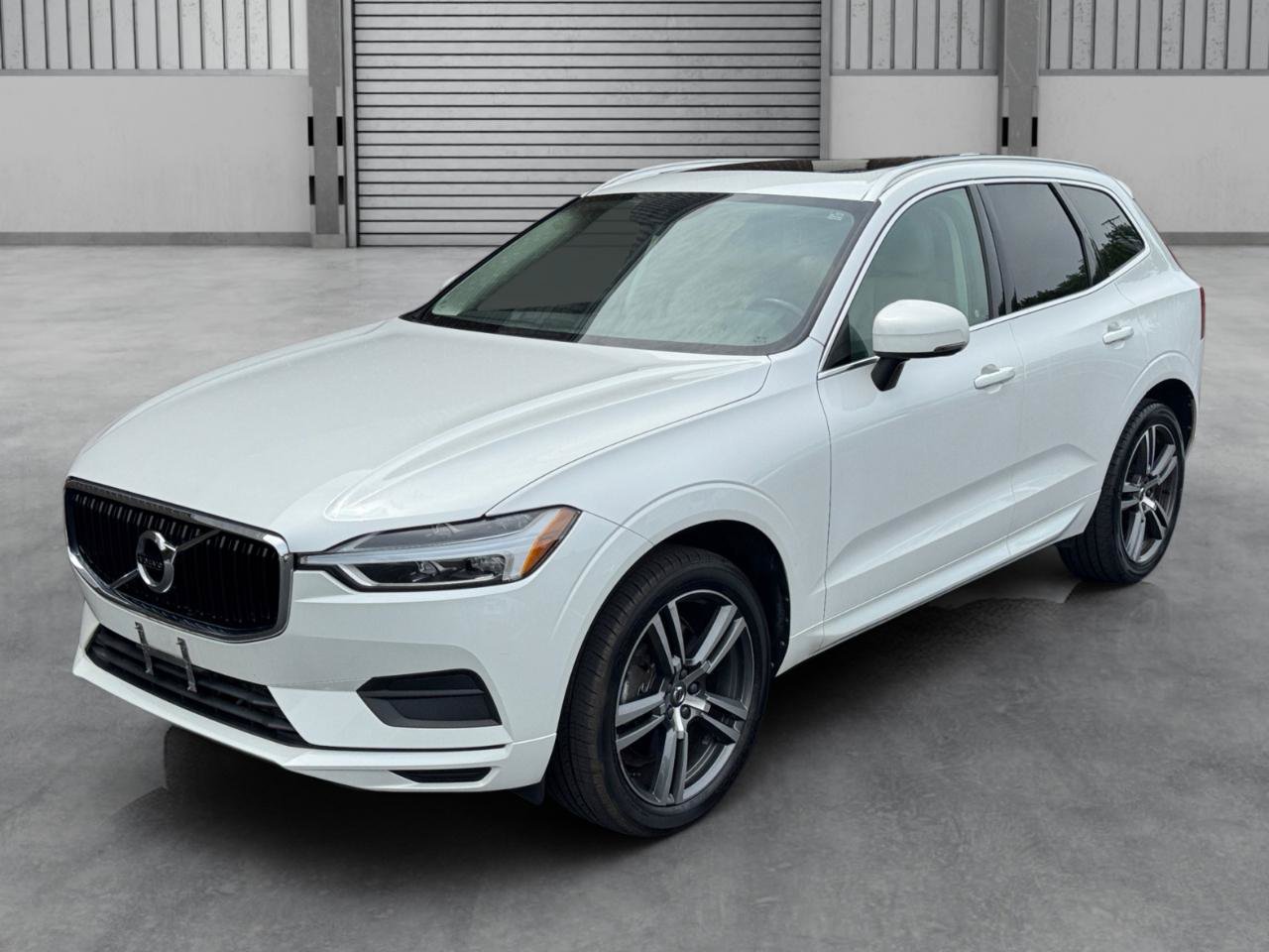 Used 2018 Volvo XC60 T6 Momentum w/ Protection Package Premier AWD/4WD image 30