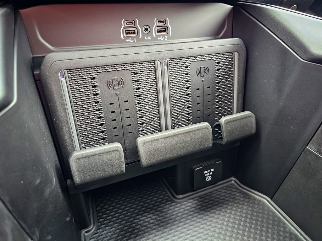 New 2026 RAM 3500 Laramie AWD/4WD image 37