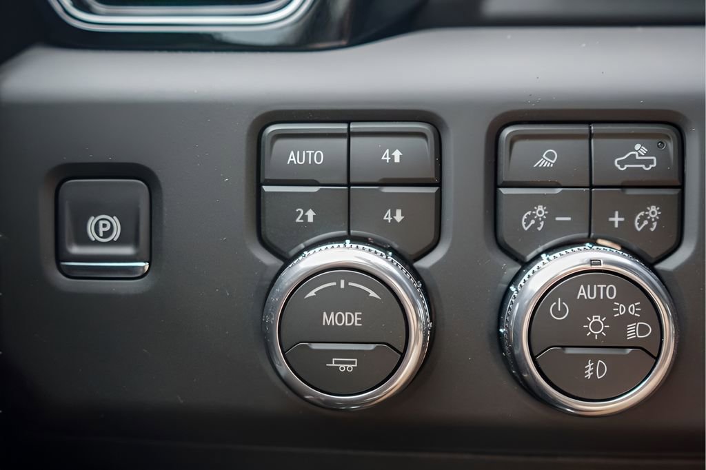 New 2026 GMC Sierra 2500 AT4X AWD/4WD image 15