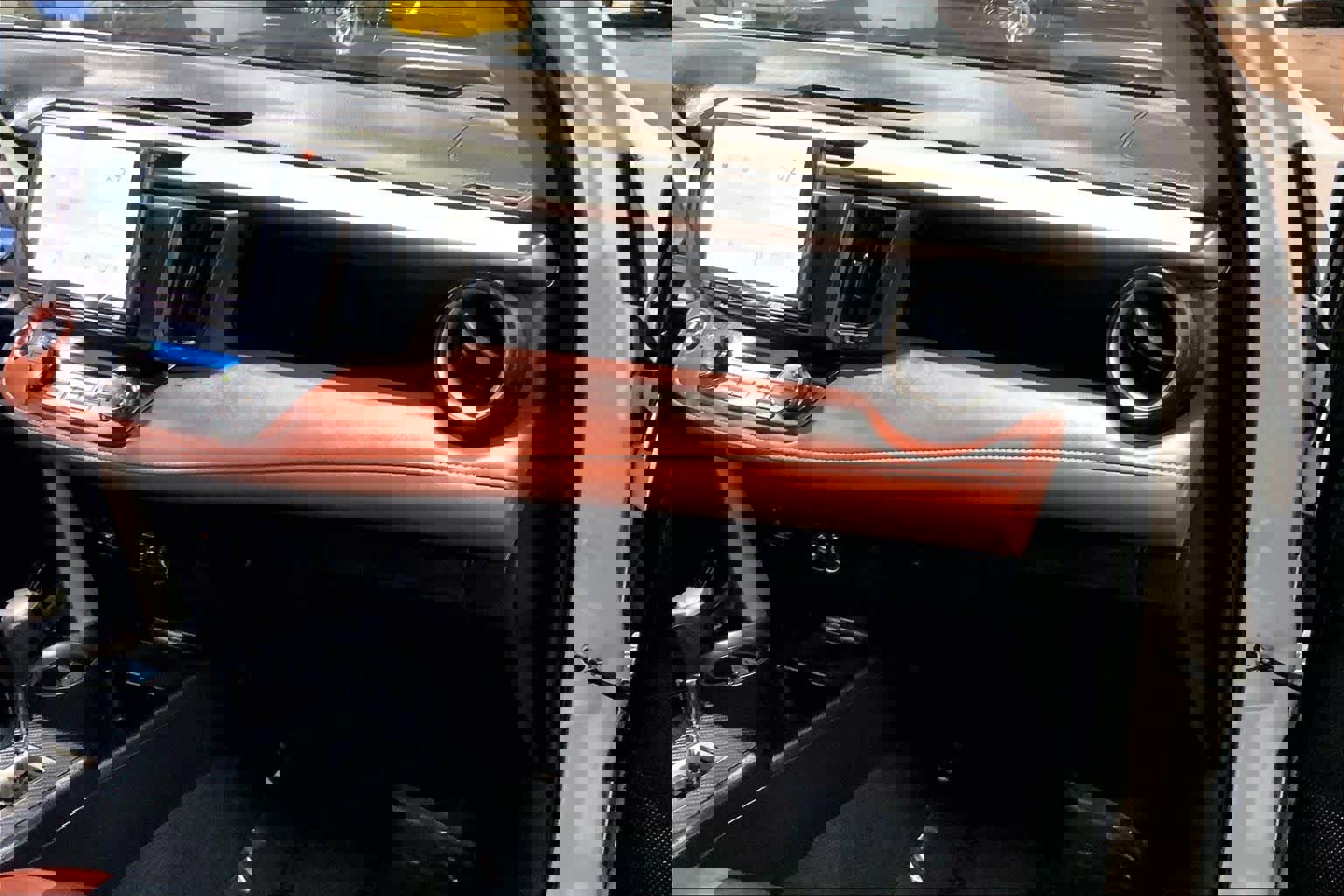 Used 2015 Toyota RAV4 Limited w/ Technology Package image 19