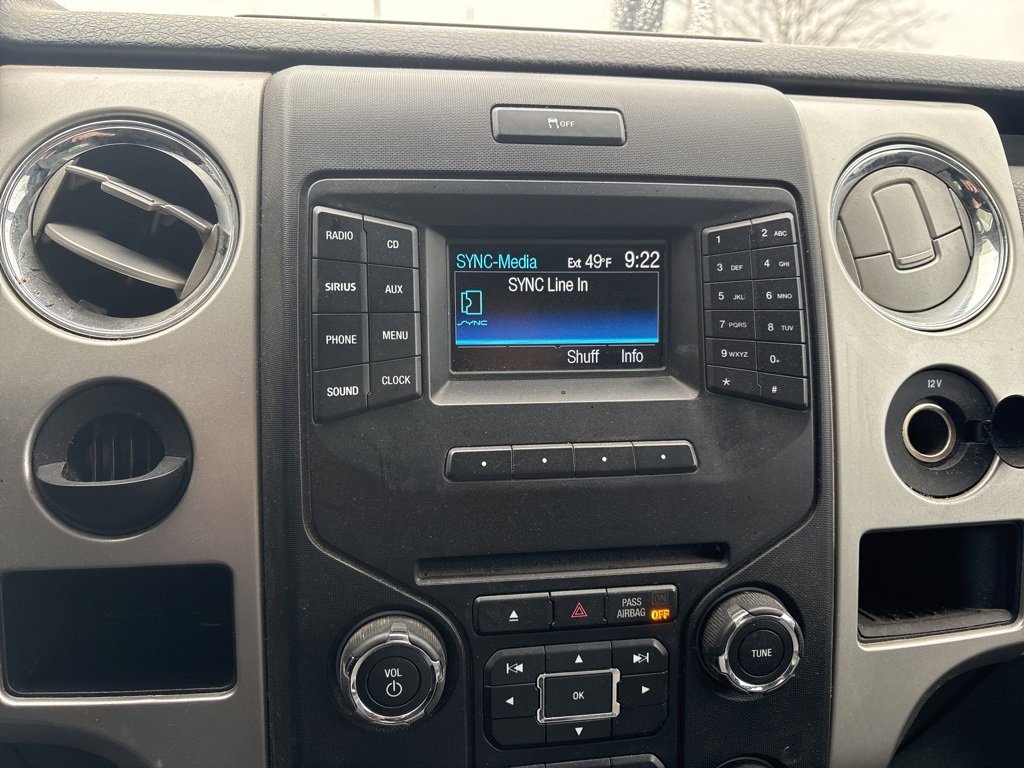 Used 2013 Ford F150 XLT w/ XLT Chrome Pkg image 13