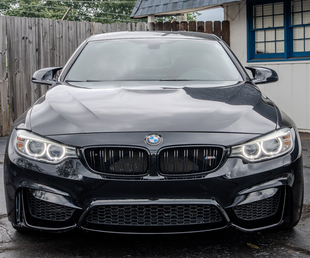 Used 2015 BMW M4 Coupe w/ Executive Package RWD image 8