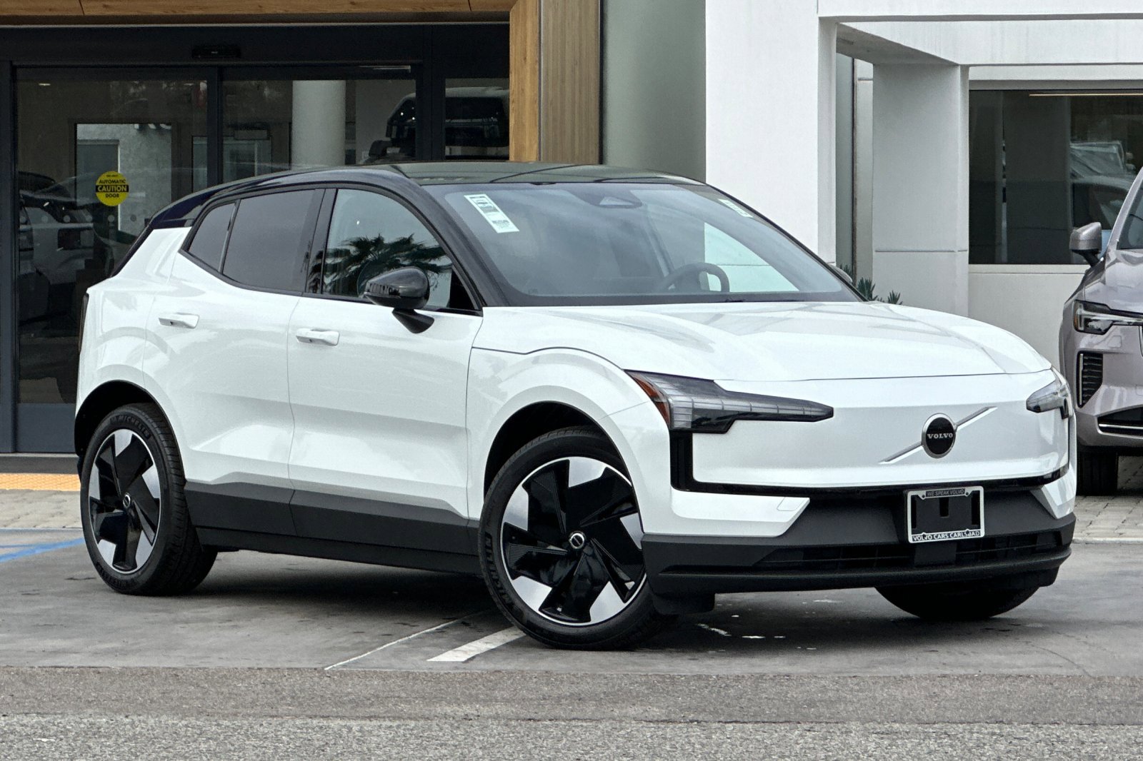 New 2026 Volvo EX30 Plus image 2