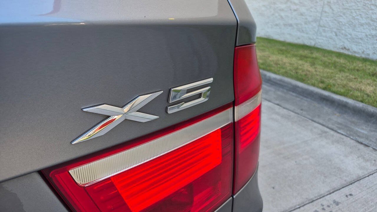 Used 2009 BMW X5 xDrive30i w/ Premium Pkg AWD/4WD image 23