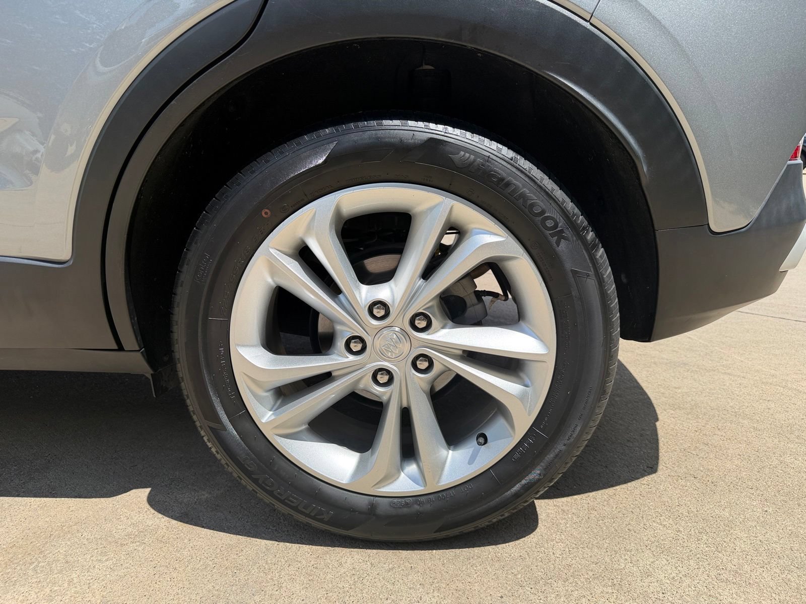 Used 2023 Buick Encore GX Preferred w/ Cold Weather Comfort Package FWD image 35