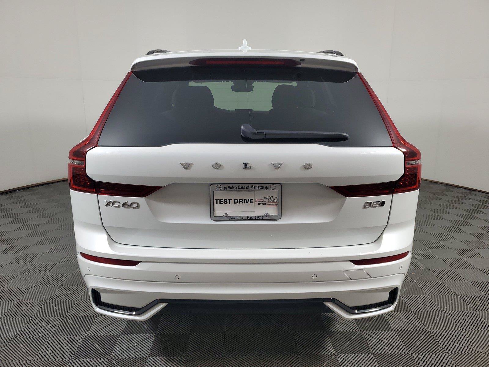 New 2026 Volvo XC60 B5 Core w/ Climate Package AWD/4WD image 5