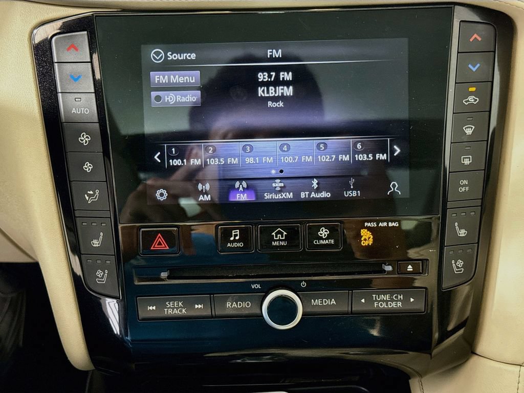 Used 2021 INFINITI QX50 Sensory AWD/4WD image 15