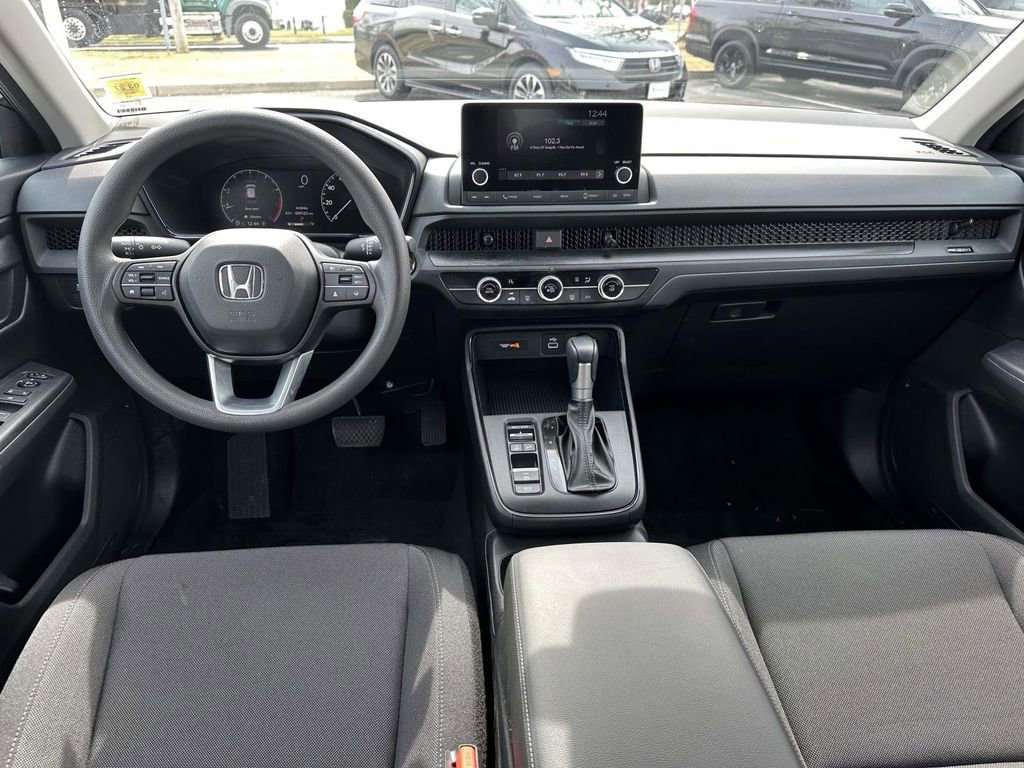 Used 2025 Honda CR-V LX image 12