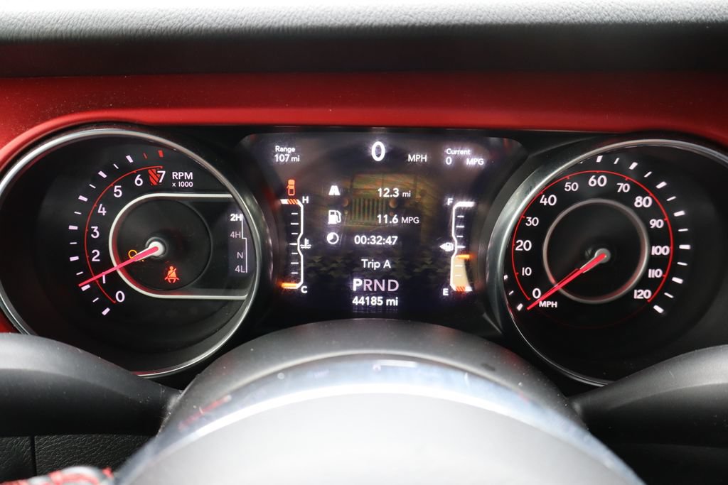 Used 2021 Jeep Gladiator Rubicon AWD/4WD image 39
