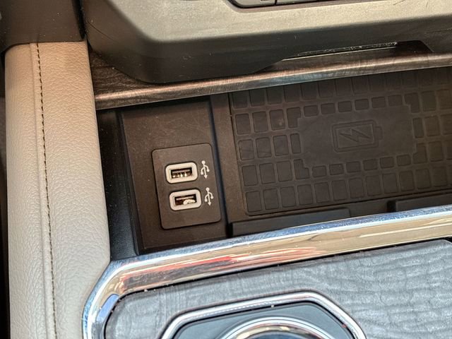 Used 2019 Ford Expedition Limited image 34