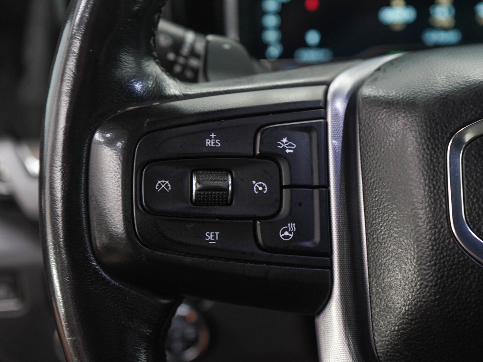 Used 2022 GMC Sierra 1500 SLT w/ SLT Premium Plus Package AWD/4WD image 28