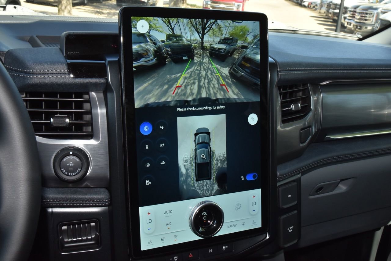 Used 2025 Ford F150 Lightning Flash AWD/4WD image 23