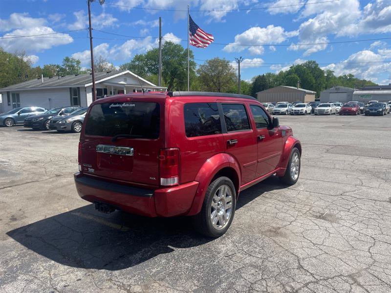 Used 2007 Dodge Nitro R/T RWD image 5