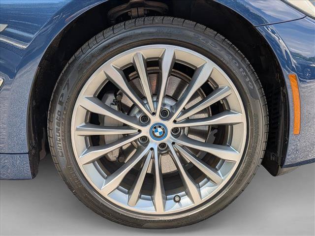 Certified 2023 BMW 530e xDrive w/ Premium Package AWD/4WD image 26