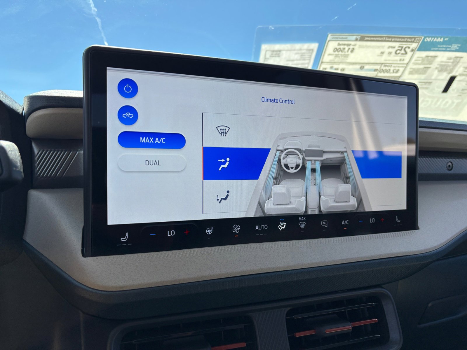 New 2026 Ford Maverick Lariat image 31