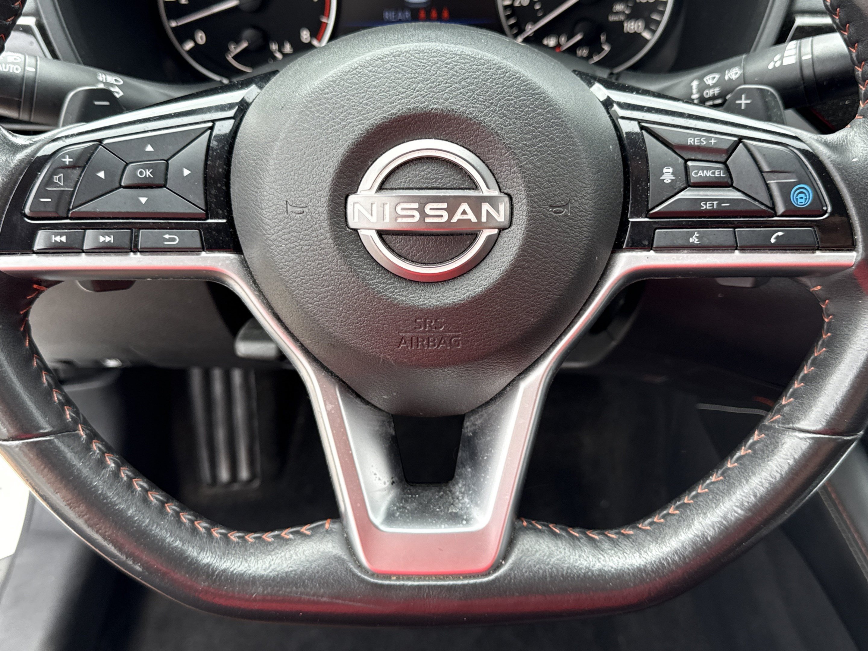 Used 2024 Nissan Altima 2.0 SR FWD image 19