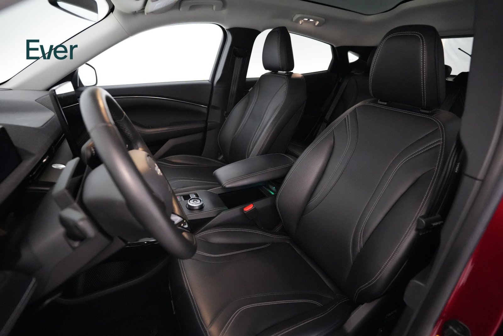 Used 2022 Ford Mustang Mach-E Premium RWD image 4
