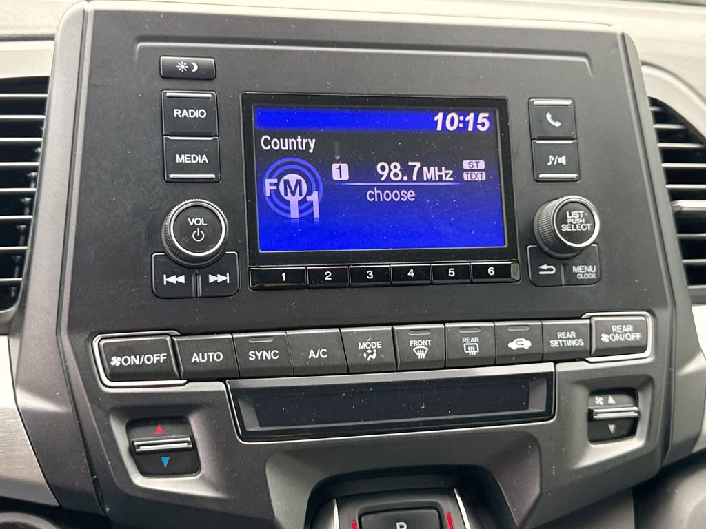 Used 2019 Honda Odyssey LX image 12