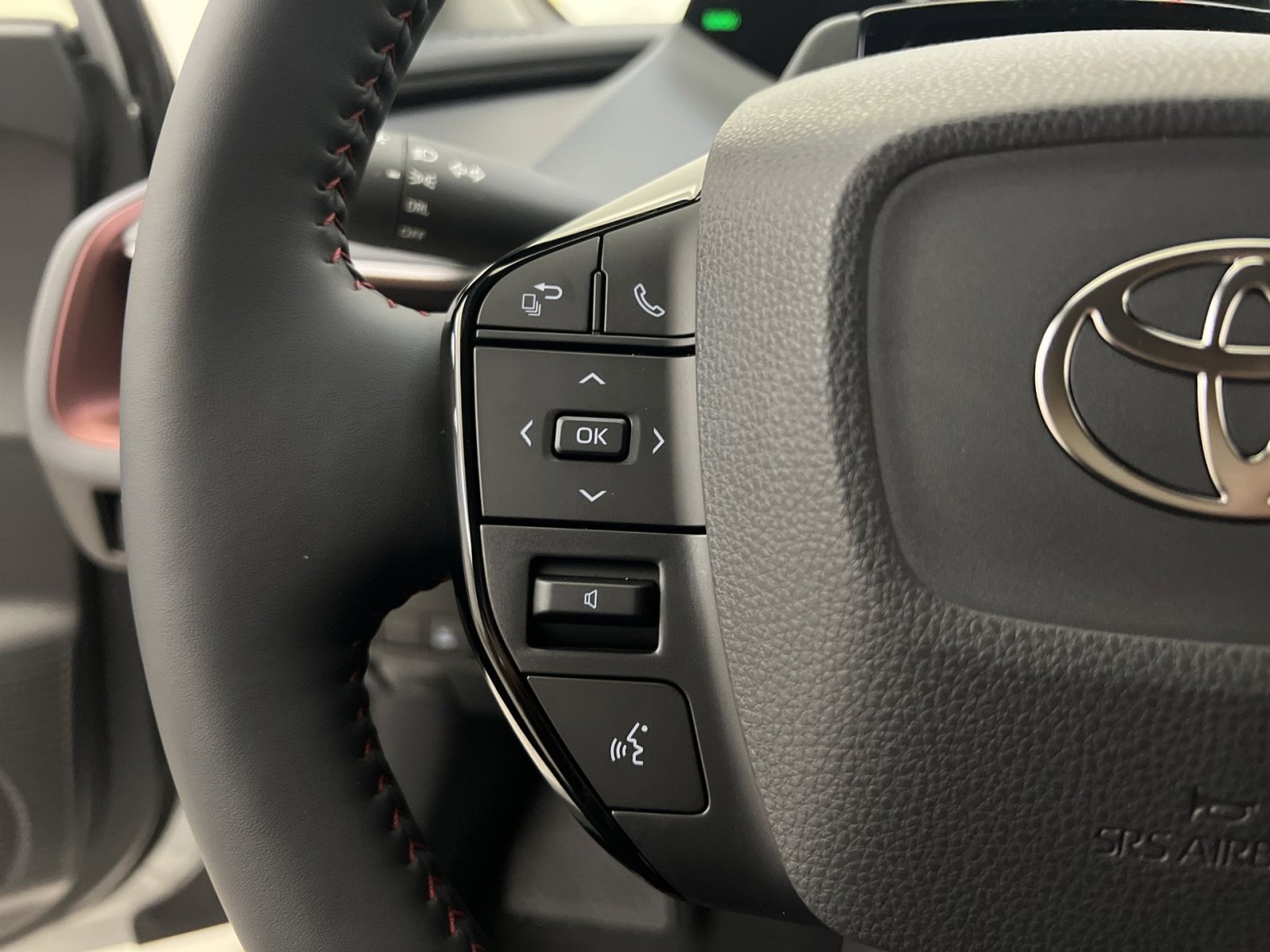 New 2026 Toyota Prius SE image 23