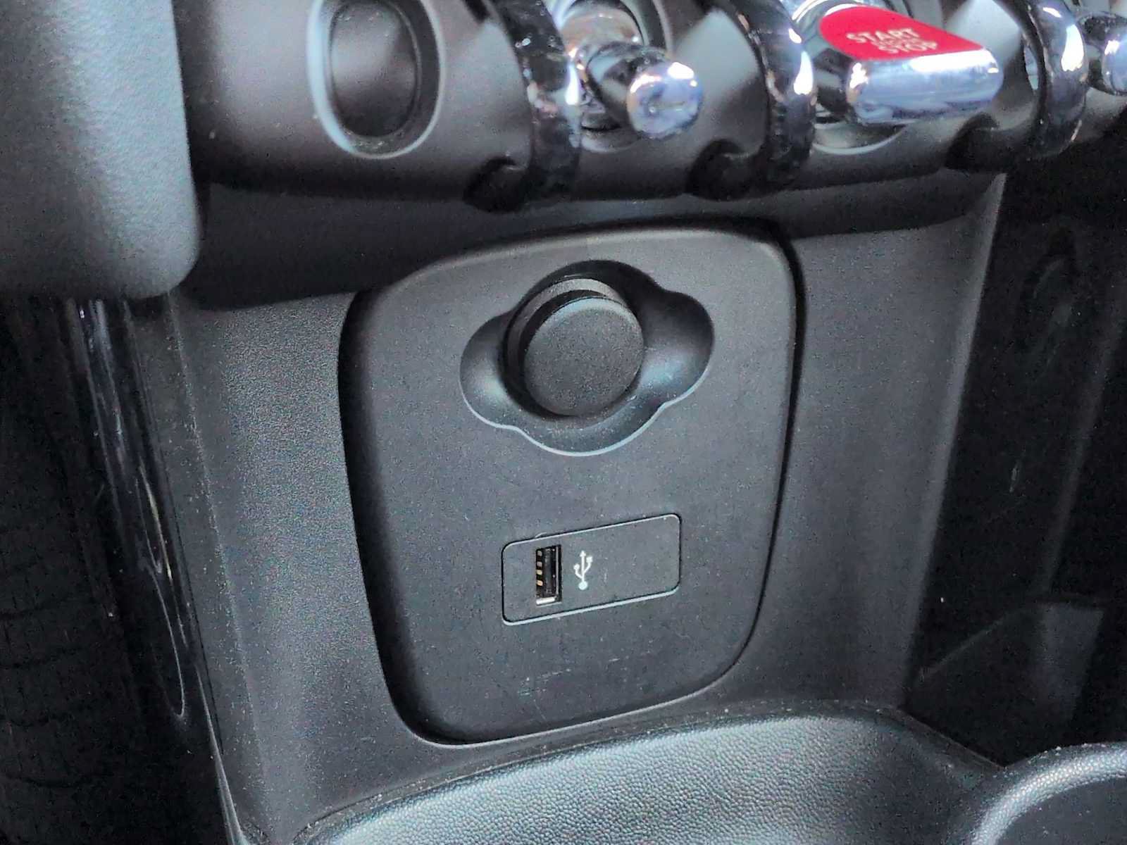 Used 2024 MINI Cooper S FWD image 32