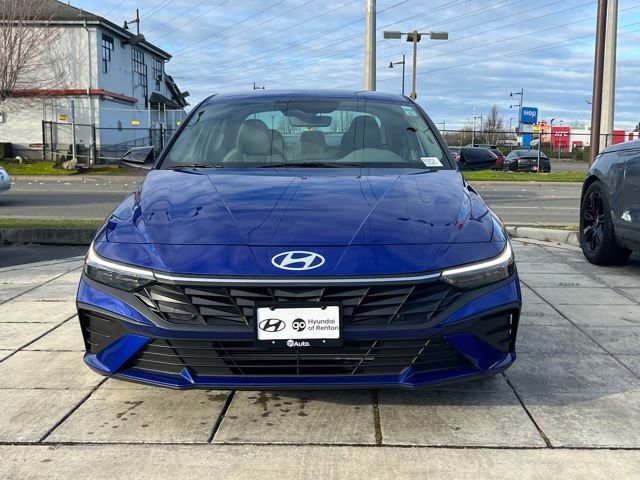 Certified 2025 Hyundai Elantra Sport image 6