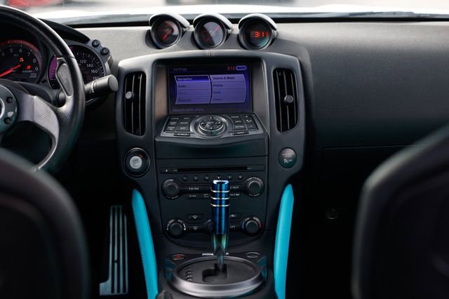 Used 2020 Nissan 370Z NISMO image 35