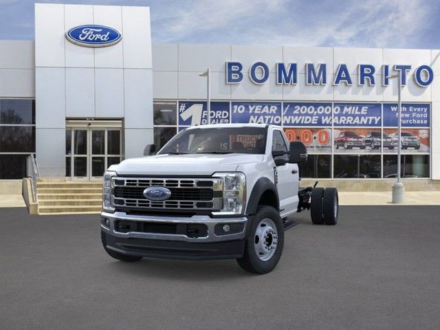 New 2026 Ford F550 4x4 Regular Cab Super Duty w/ XL Chrome Package image 2