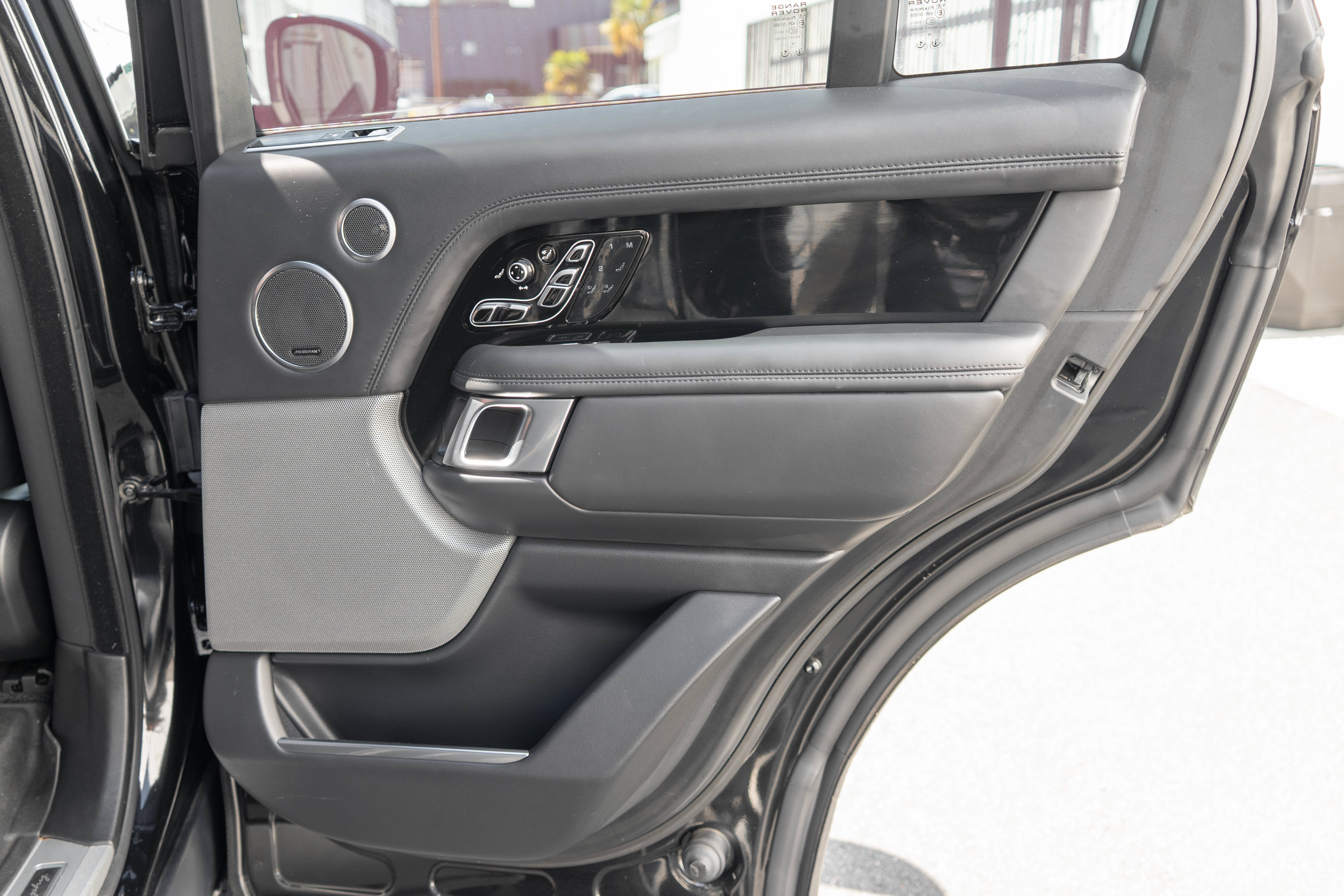 Used 2019 Land Rover Range Rover Autobiography AWD/4WD image 35