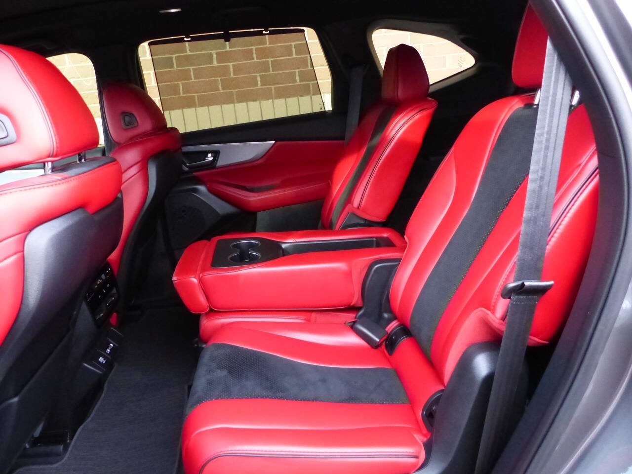 Used 2023 Acura MDX A-Spec image 38