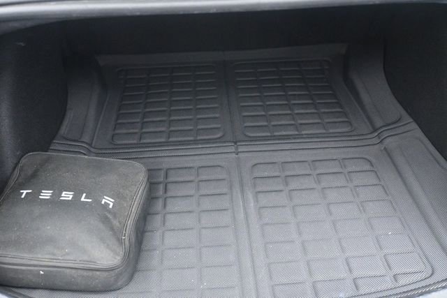 Used 2023 Tesla Model 3 Standard Range RWD image 18