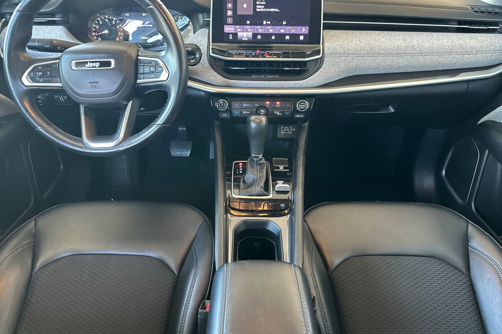 Used 2022 Jeep Compass Latitude w/ Convenience Group image 13