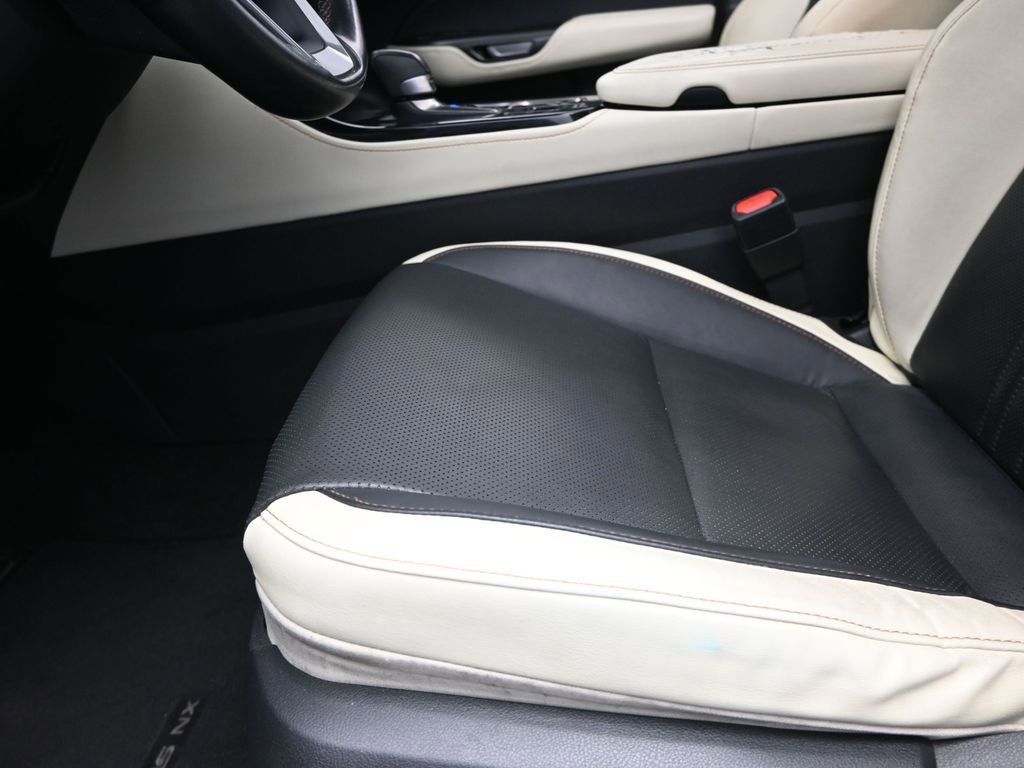 Used 2022 Lexus NX 250 FWD image 13