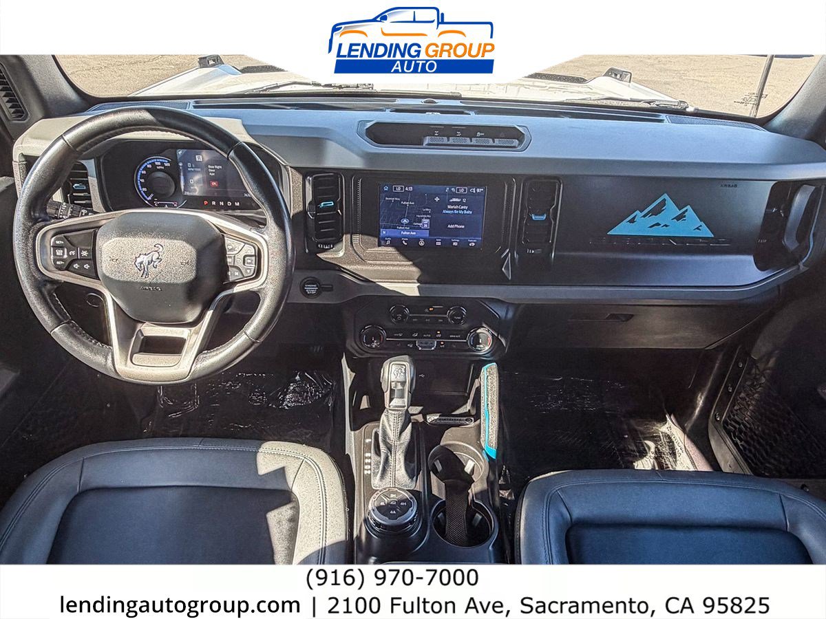 Used 2022 Ford Bronco Black Diamond image 11
