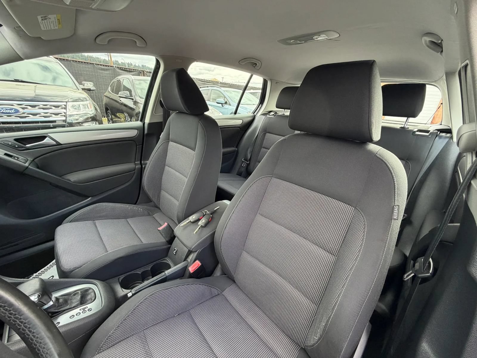 Used 2011 Volkswagen Golf TDI FWD image 23