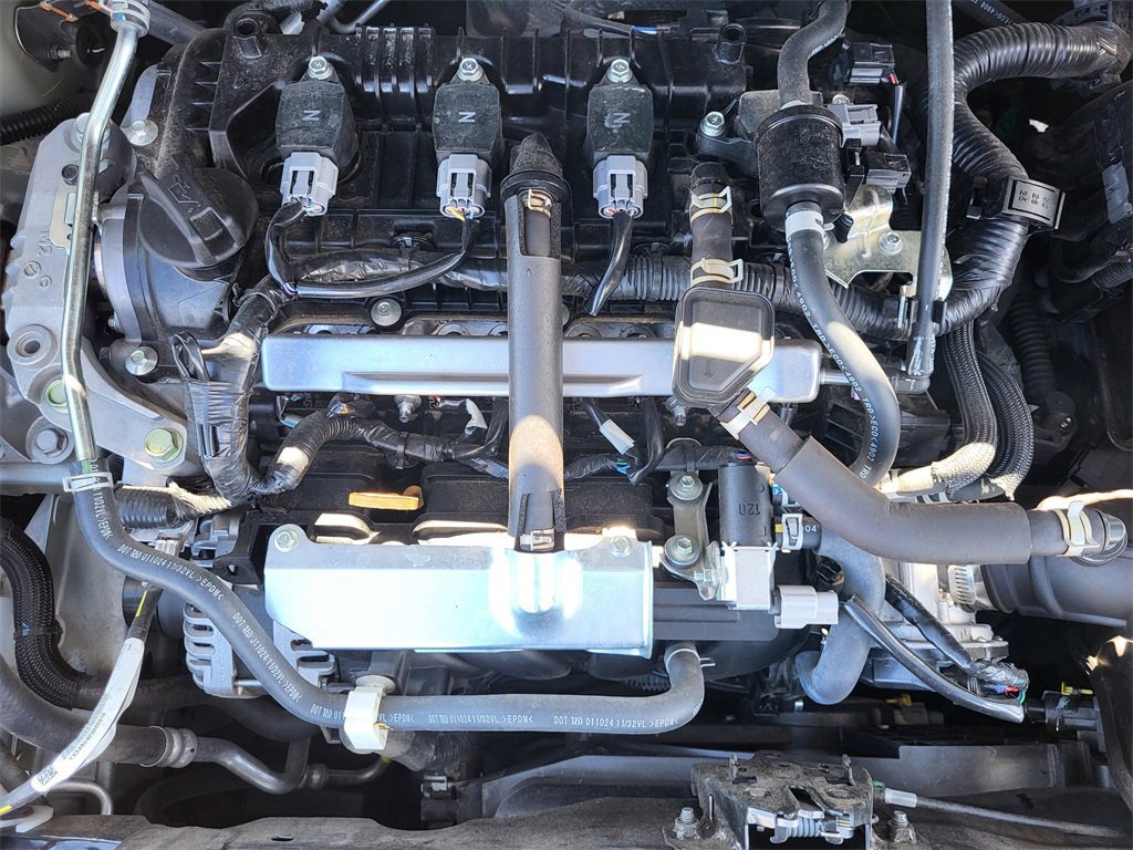 Used 2025 Nissan Versa S image 23