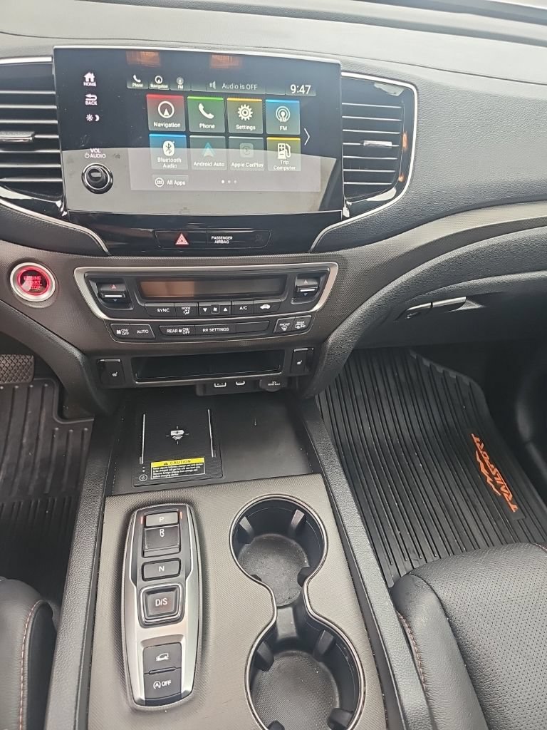 Certified 2024 Honda Passport TrailSport image 15