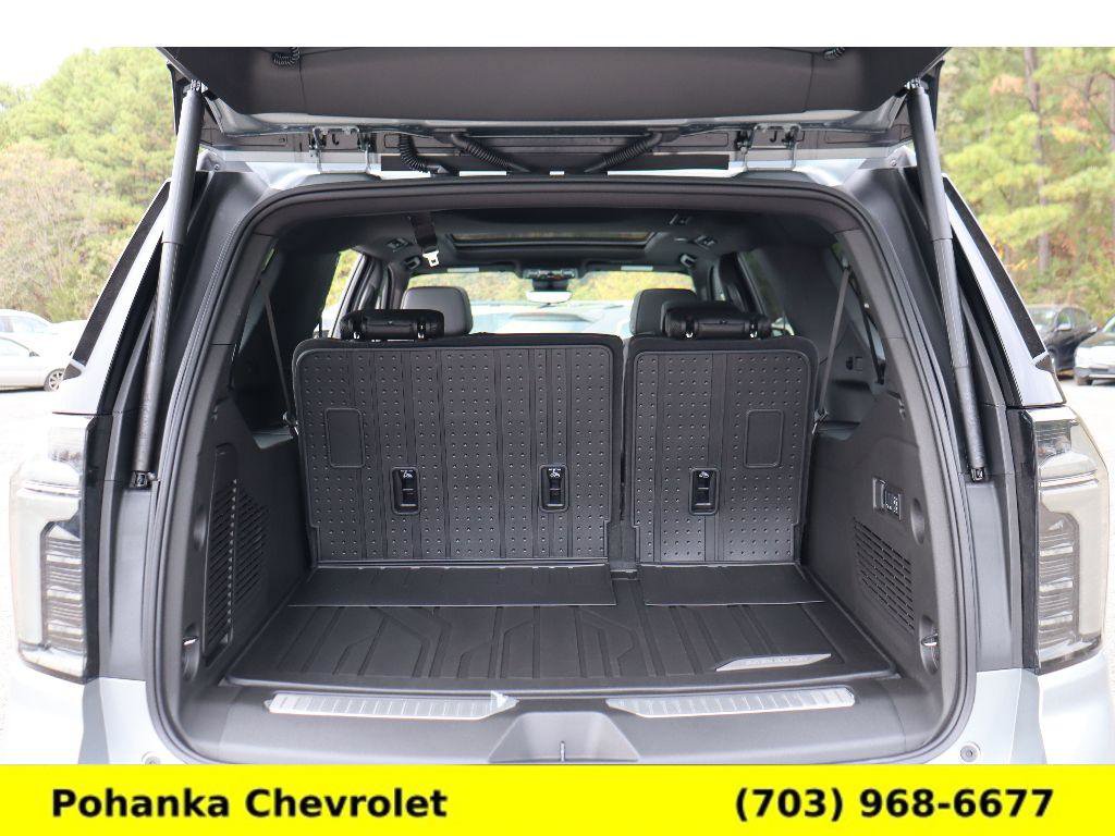 New 2026 Chevrolet Suburban High Country w/ Sun And Tow Package image 28