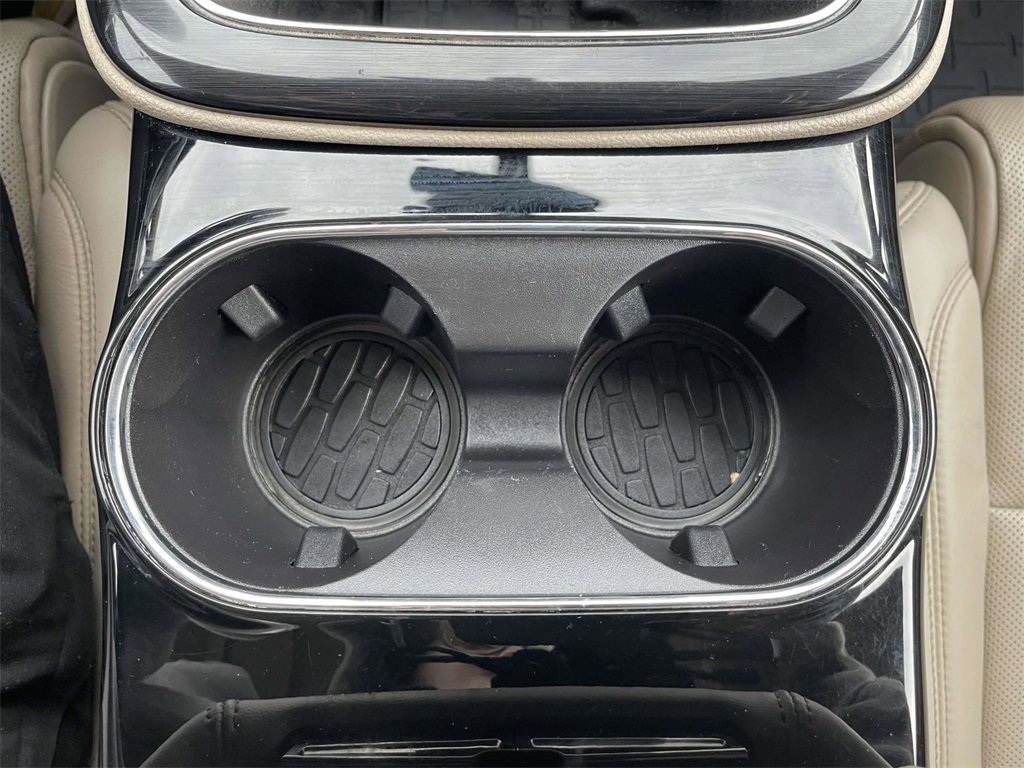 Certified 2023 Lincoln Nautilus Reserve w/ Equipment Group 201A image 18