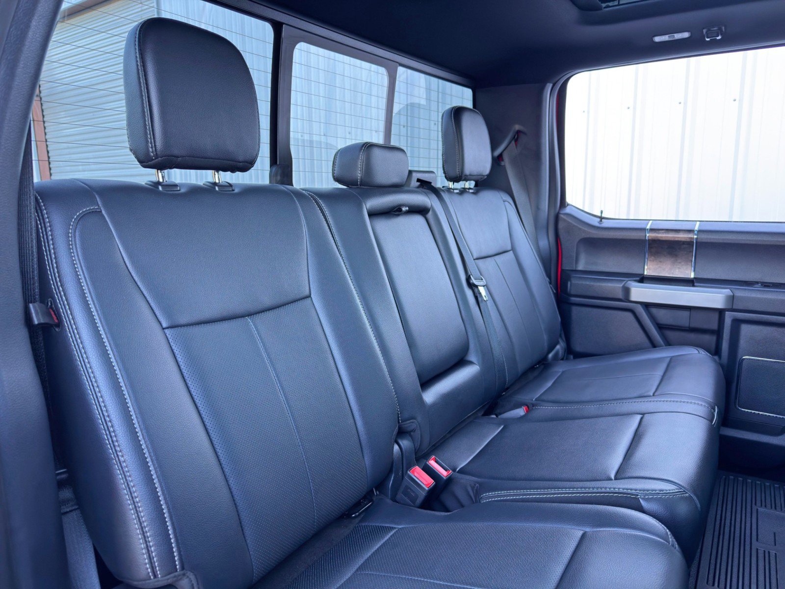 Used 2022 Ford F250 Lariat w/ Lariat Ultimate Package AWD/4WD image 42