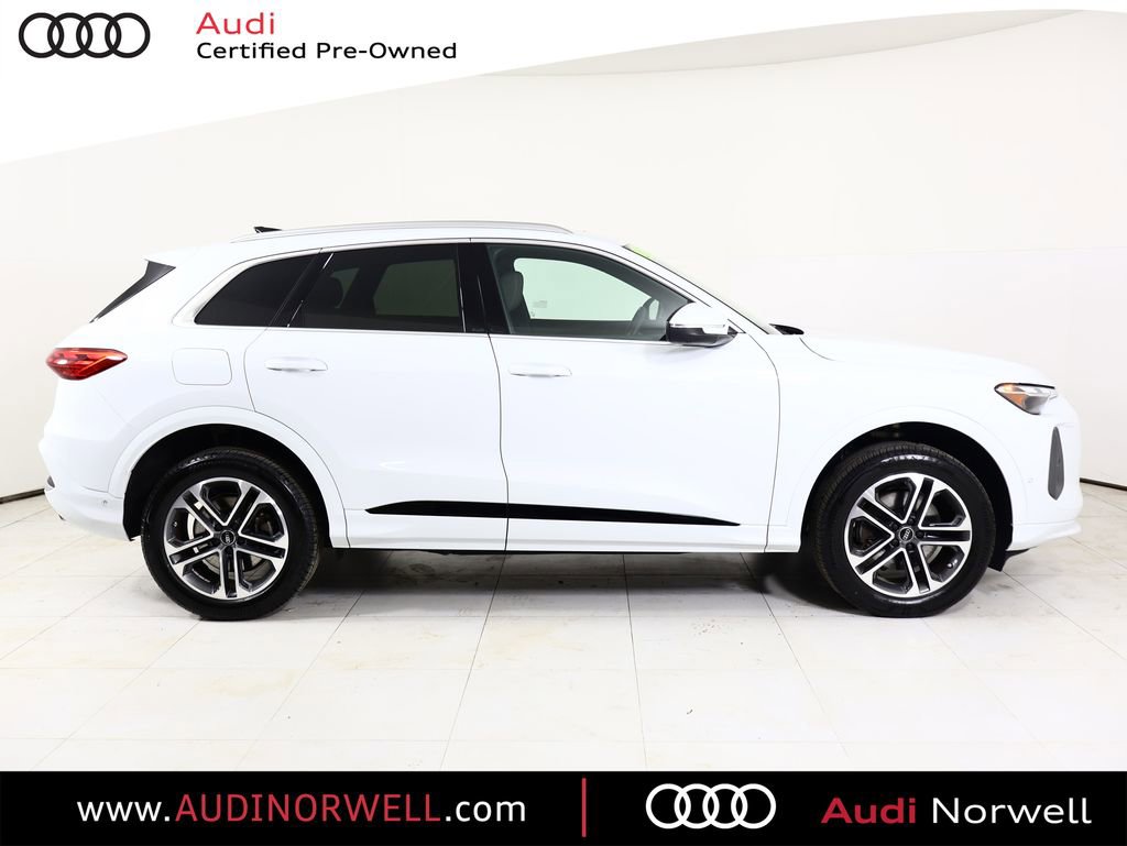 Certified 2025 Audi Q5 Premium w/ Convenience Package AWD/4WD image 19