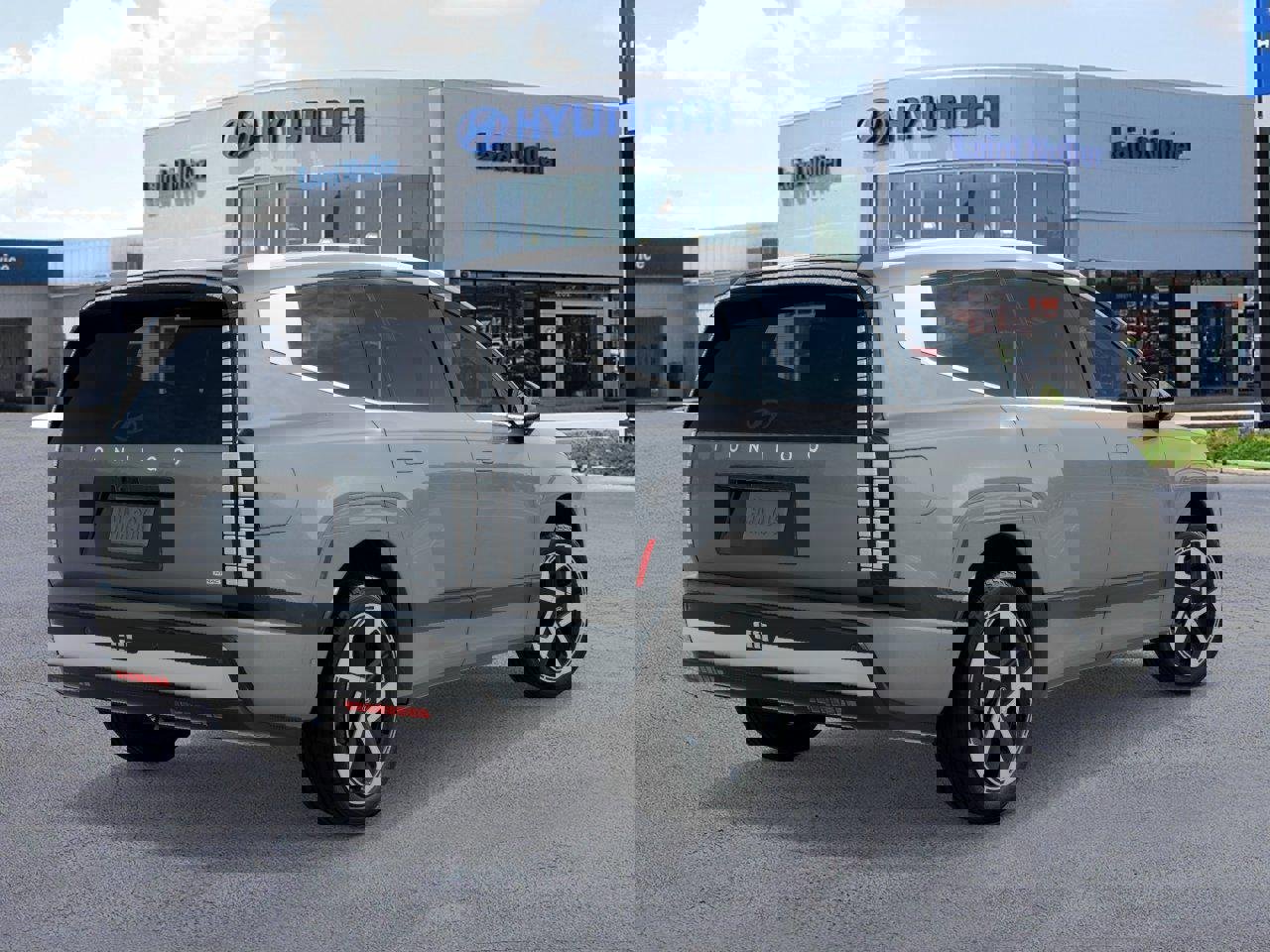 New 2026 Hyundai Ioniq 9 Calligraphy image 4