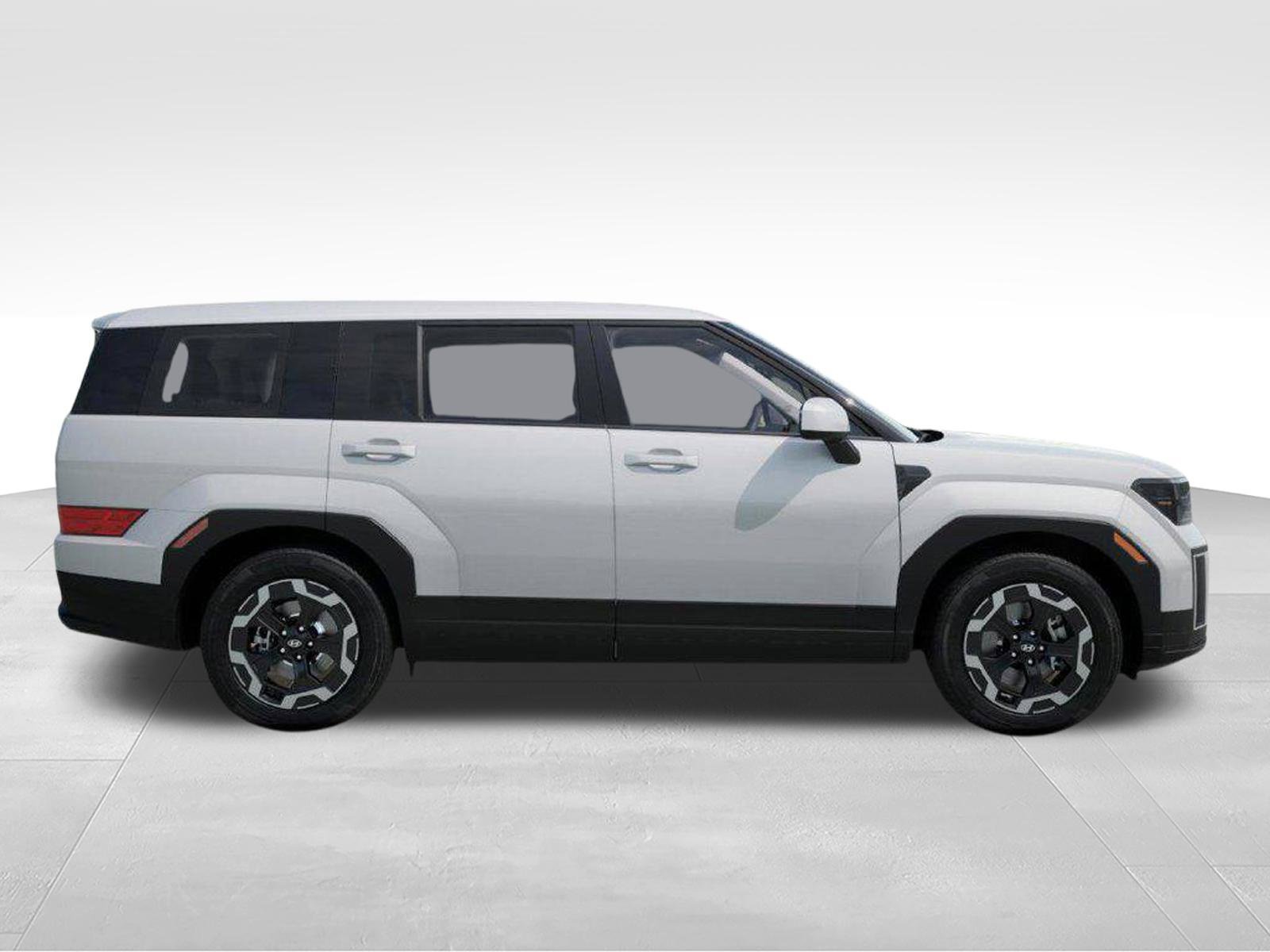 New 2026 Hyundai Santa Fe SE FWD image 5