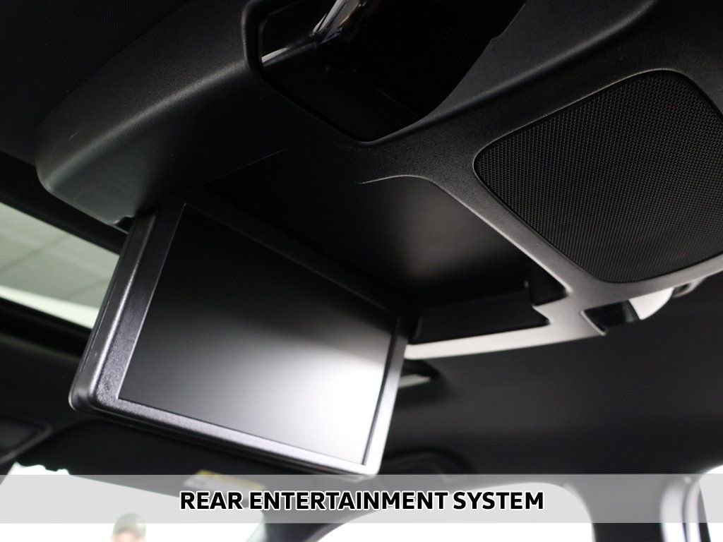 Used 2022 Honda Pilot Black Edition image 5