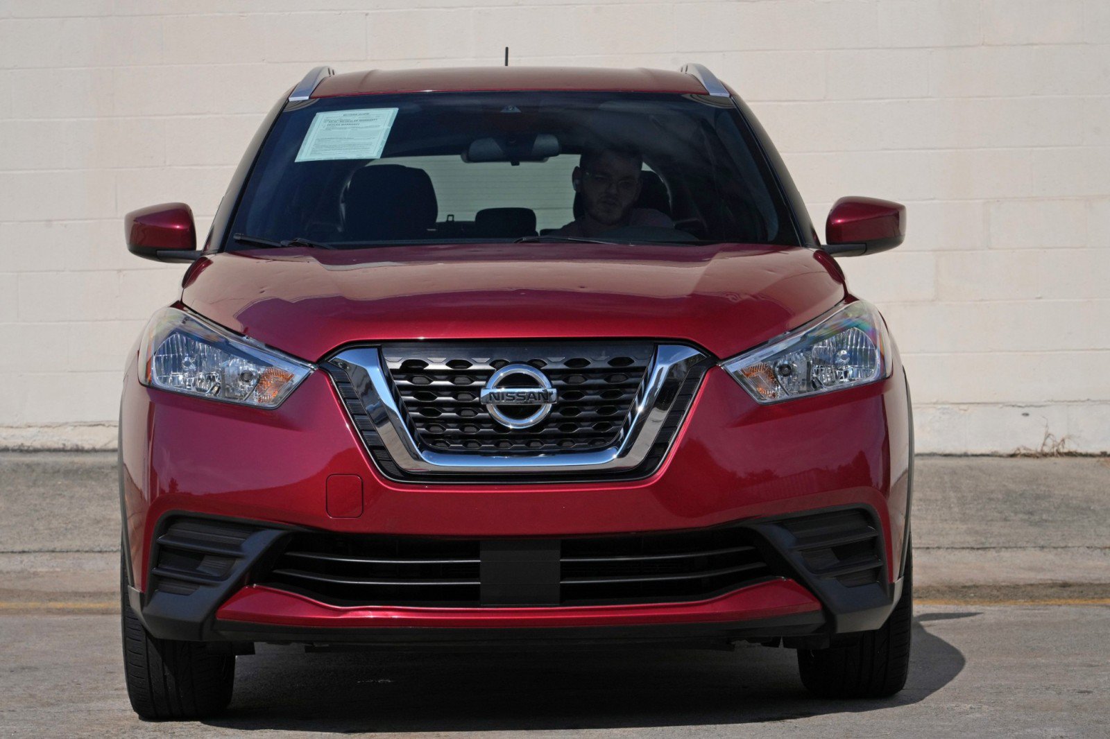 Used 2020 Nissan Kicks SV FWD image 6