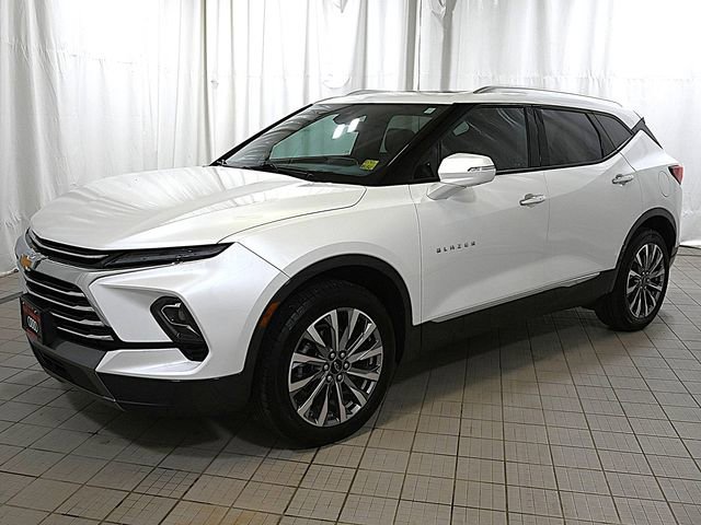 Used 2023 Chevrolet Blazer Premier w/ Driver Confidence II Package AWD/4WD image 1